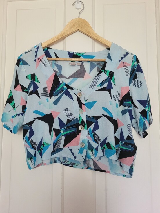 twik Tops - Twik Abstract Geometric Crop Button-Front Top, 100% Viscose, 90s Vibes!